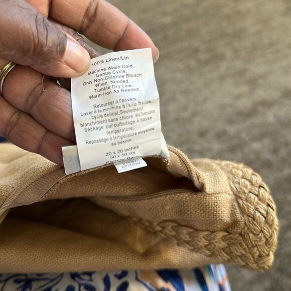 Pottery Barn 100% Linen Tan Pillow Cover (1) - Picture 6 of 6